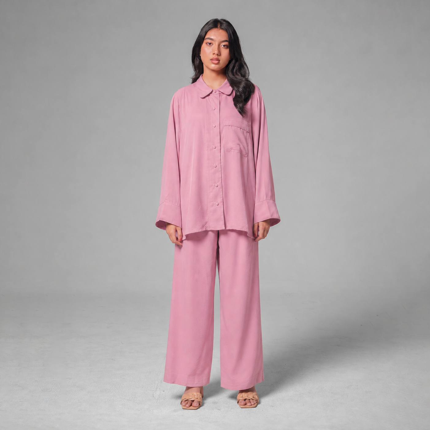 WOMEN’S EMBROIDERED CO-ORD SET