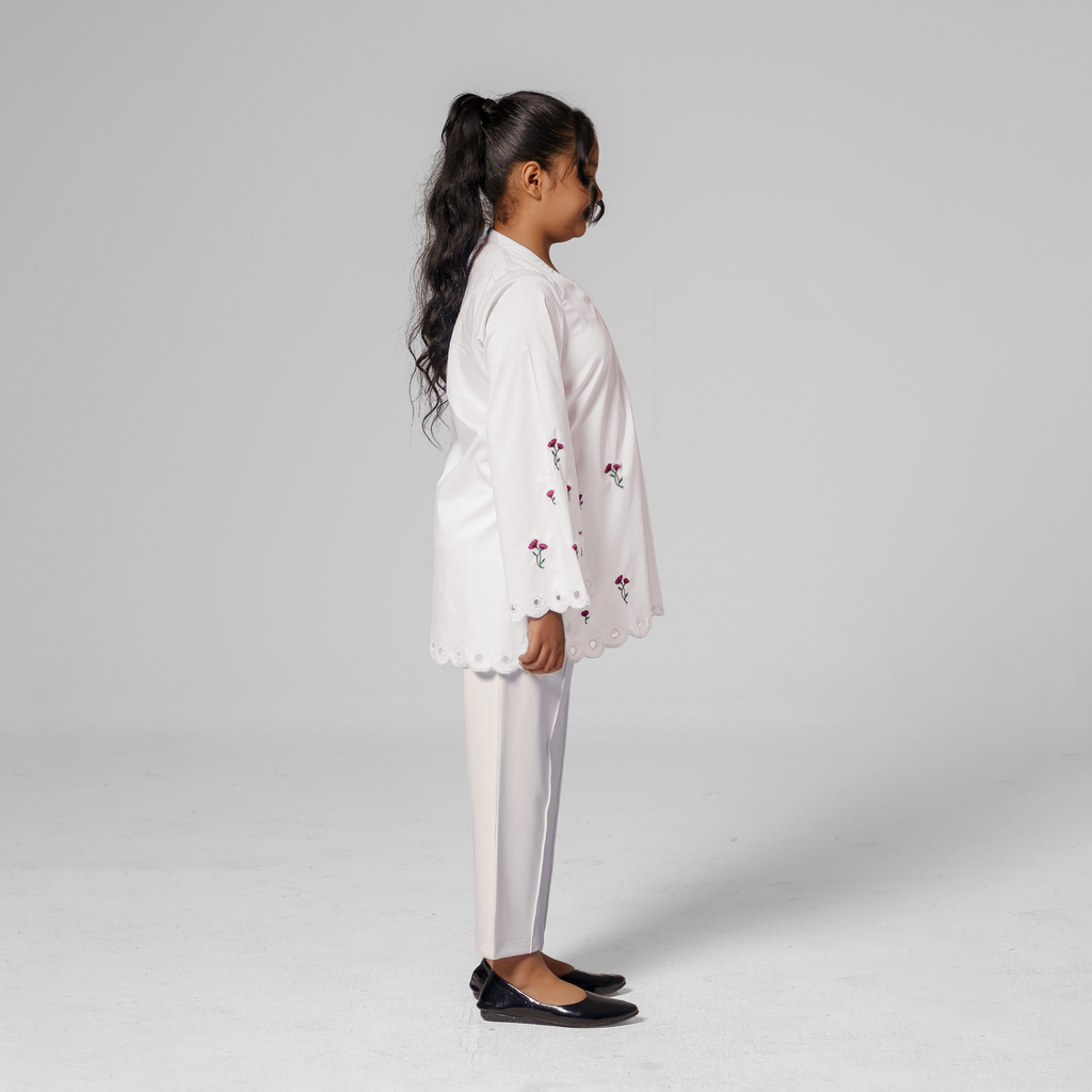 Girl’s Embroidered Single kurti