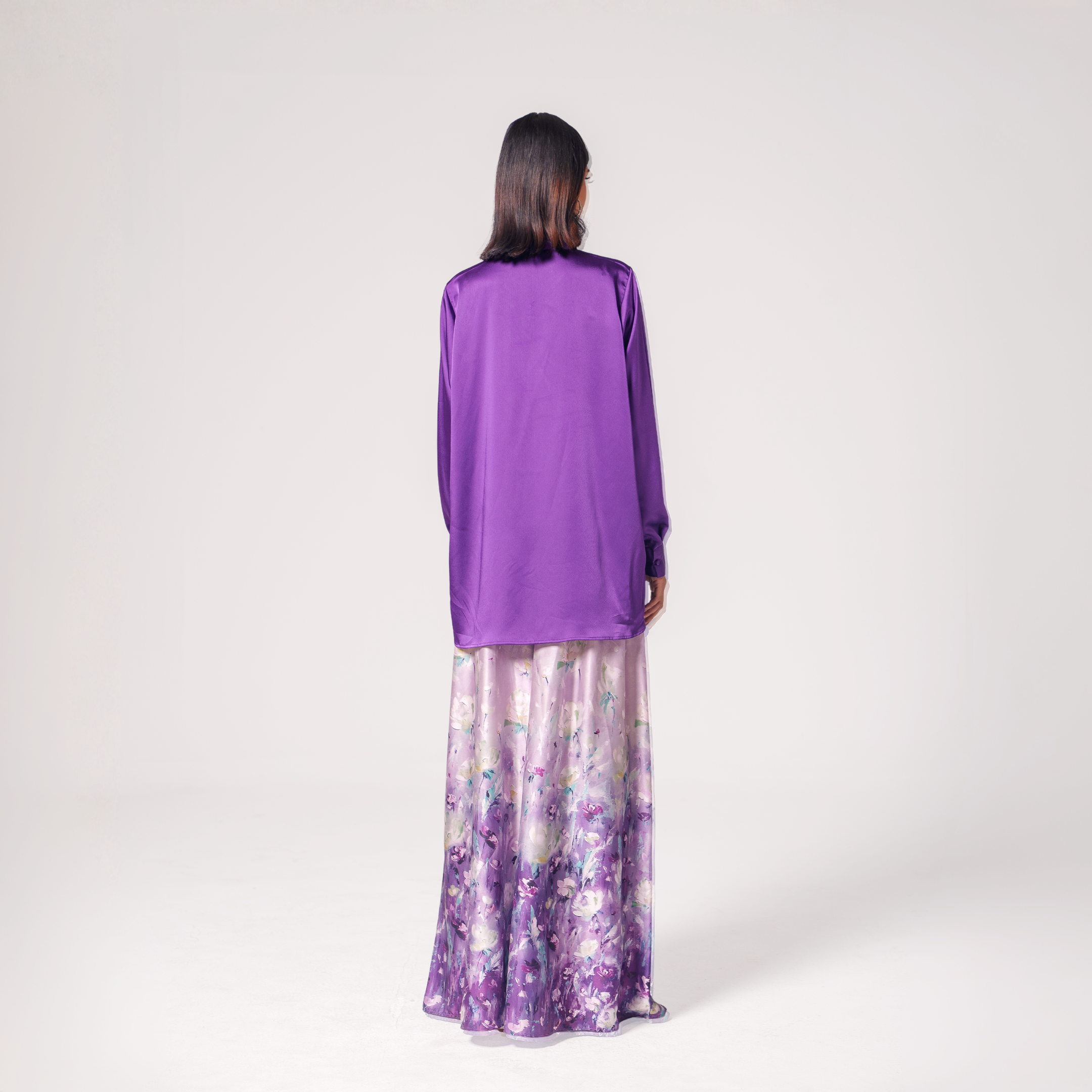 Button-Detail Silk Tunic with Printed Wide-Leg Pants