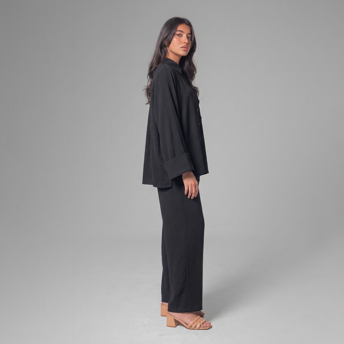 WOMEN’S EMBROIDERED CO-ORD SET